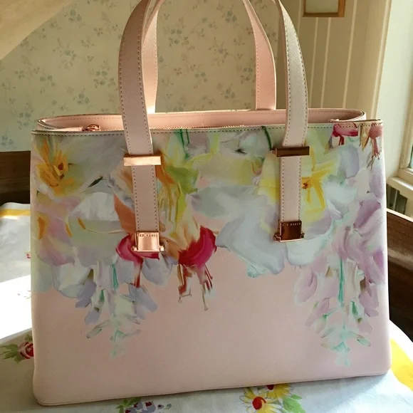 Like new Rare gorgeous large and no flaws Ted Baker Haley Hanging Gardens  purse